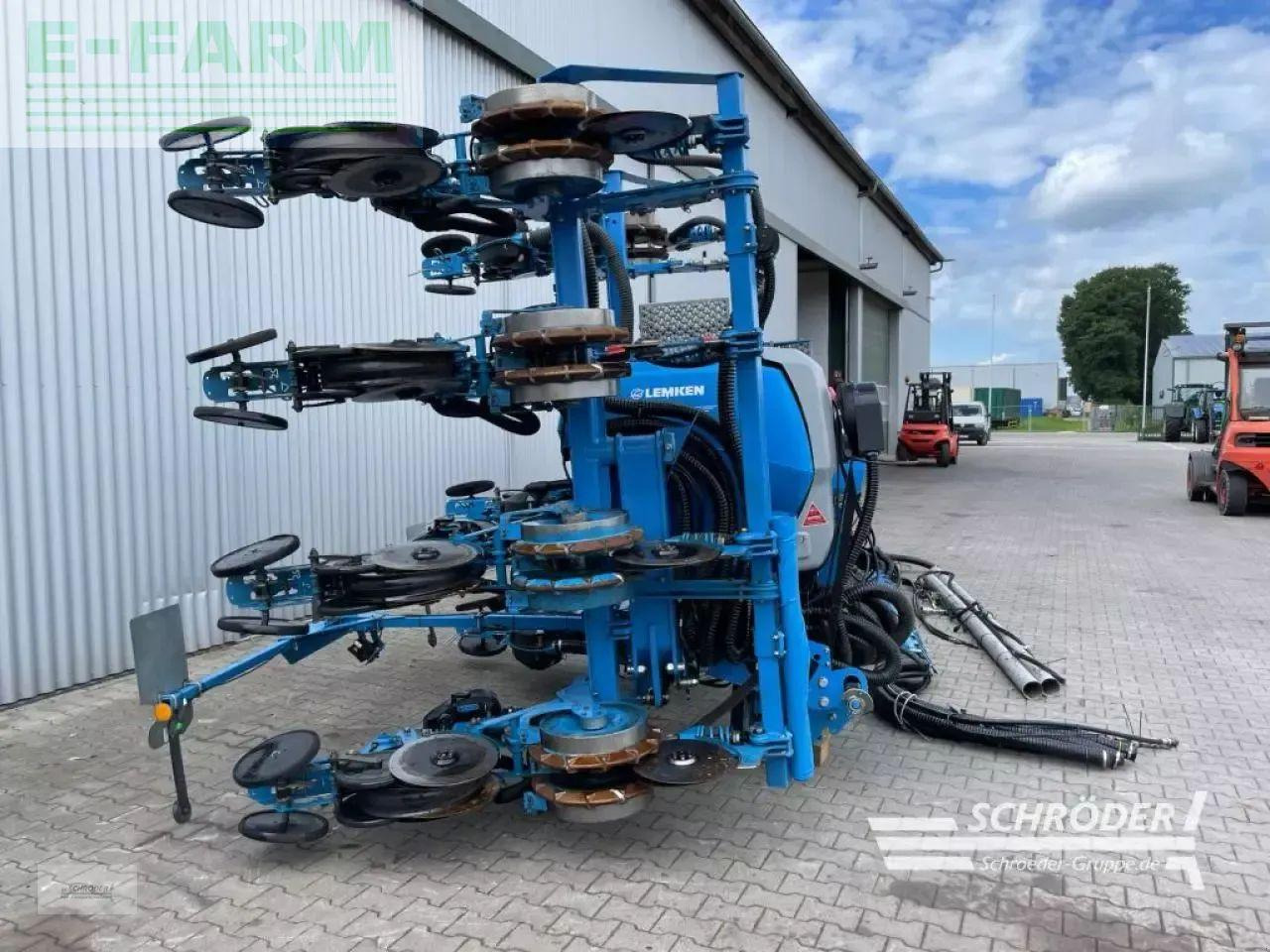 Lemken azurit 9/8.75 k d + solitair 23/1900 - Σπαρτική μηχανή ακριβείας: φωτογραφία 2 Lemken azurit 9/8.75 k d + solitair 23/1900 - Σπαρτική μηχανή ακριβείας: φωτογραφία 2