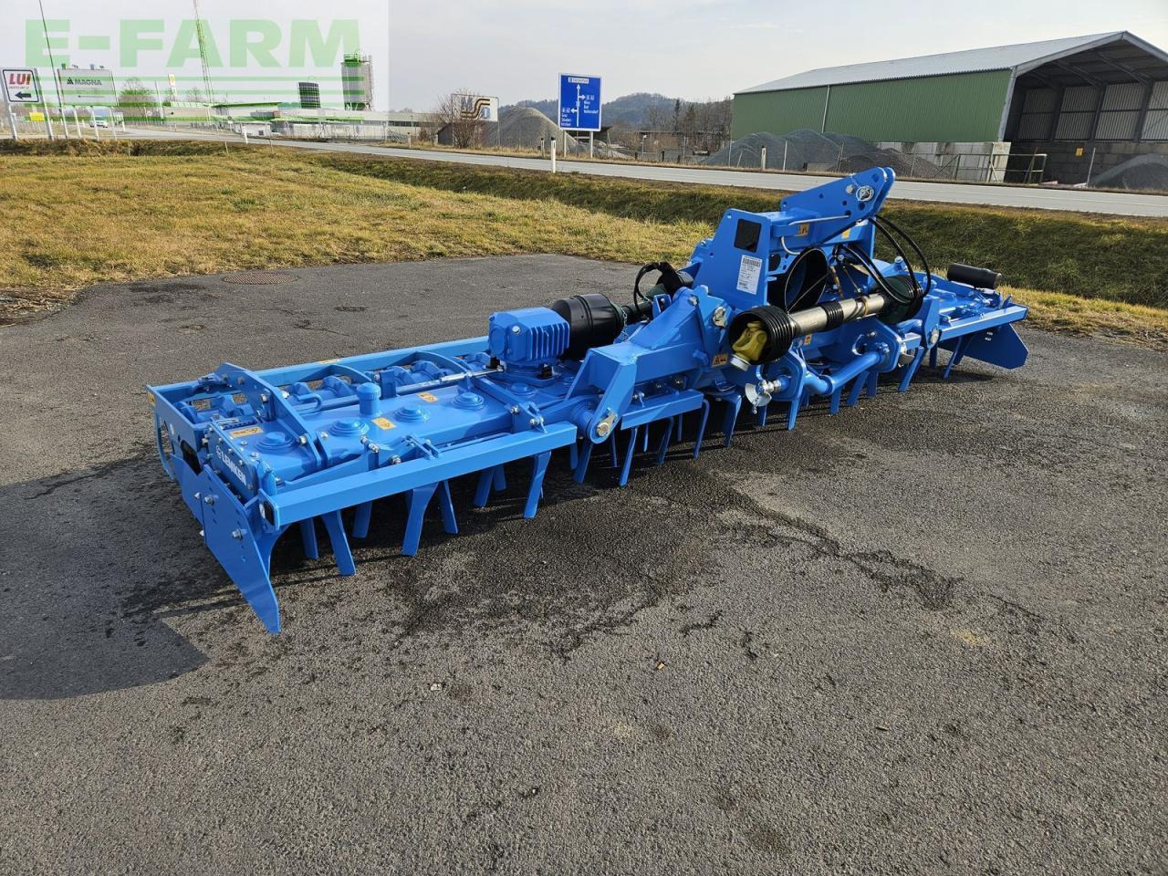 Lemken zirkon 12/500 k - Δισκοσβάρνα: φωτογραφία 3 Lemken zirkon 12/500 k - Δισκοσβάρνα: φωτογραφία 3