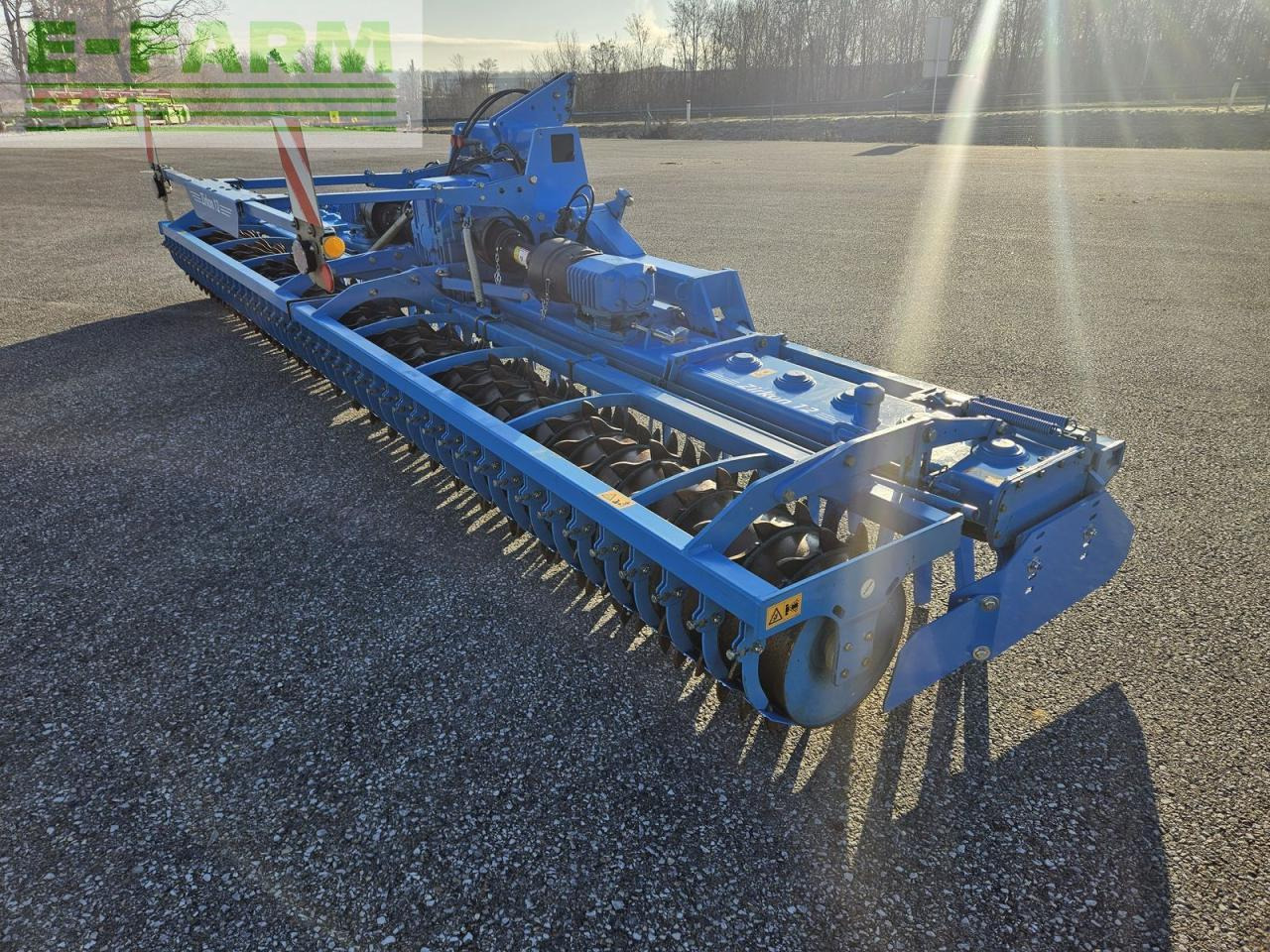 Lemken zirkon 12/600 k - Δισκοσβάρνα: φωτογραφία 4 Lemken zirkon 12/600 k - Δισκοσβάρνα: φωτογραφία 4