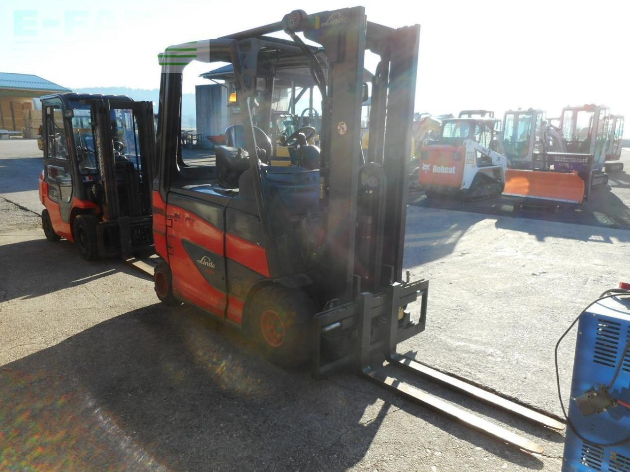 Linde e25h-01/600 freihub + ss + 4.kreis - Περονοφόρο όχημα: φωτογραφία 4 Linde e25h-01/600 freihub + ss + 4.kreis - Περονοφόρο όχημα: φωτογραφία 4