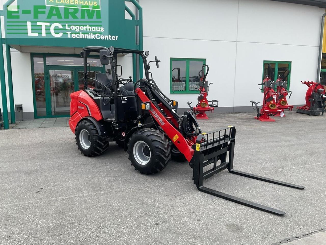 Manitou mla 3-25 h - Μίνι εκσκαφέας: φωτογραφία 2 Manitou mla 3-25 h - Μίνι εκσκαφέας: φωτογραφία 2