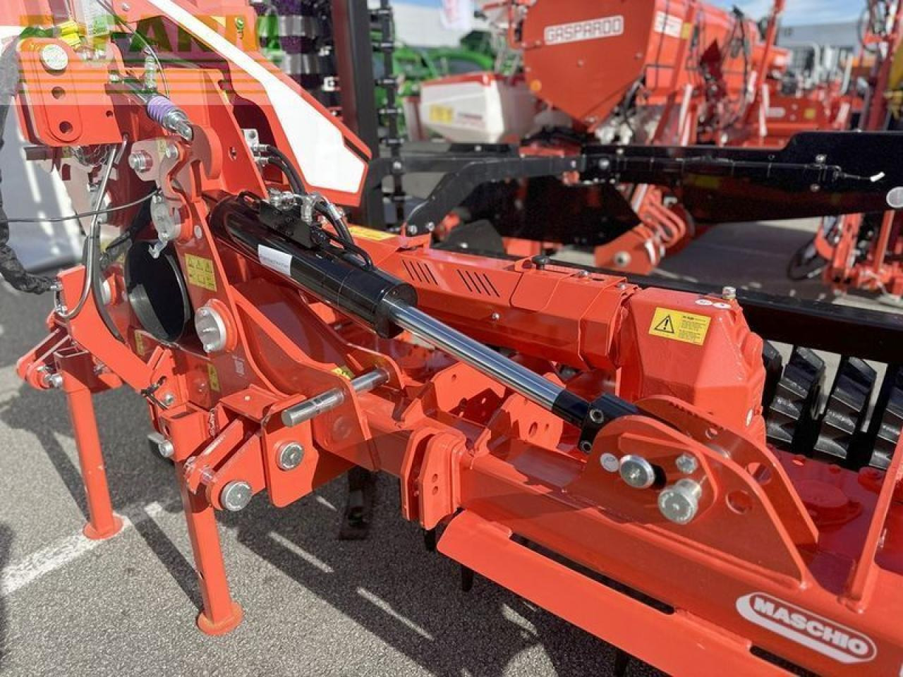 Maschio falco super 5000 kreiselegge klappbar - Δισκοσβάρνα: φωτογραφία 4 Maschio falco super 5000 kreiselegge klappbar - Δισκοσβάρνα: φωτογραφία 4