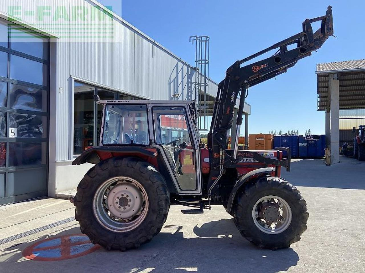 Massey Ferguson 373-4 gt - Τρακτέρ: φωτογραφία 4 Massey Ferguson 373-4 gt - Τρακτέρ: φωτογραφία 4