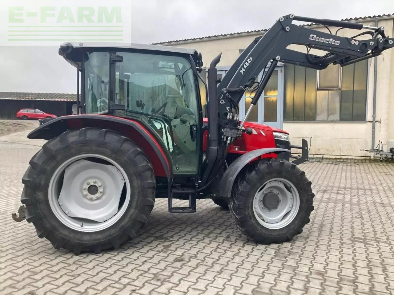 Massey Ferguson 4707 - Τρακτέρ: φωτογραφία 2 Massey Ferguson 4707 - Τρακτέρ: φωτογραφία 2