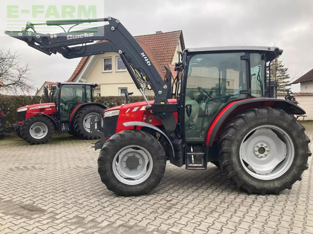 Massey Ferguson 4707 - Τρακτέρ: φωτογραφία 3 Massey Ferguson 4707 - Τρακτέρ: φωτογραφία 3