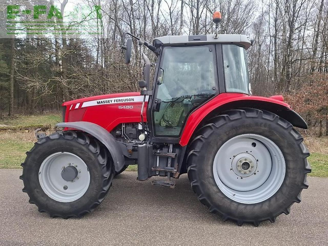 Massey Ferguson 5480 - Τρακτέρ: φωτογραφία 2 Massey Ferguson 5480 - Τρακτέρ: φωτογραφία 2