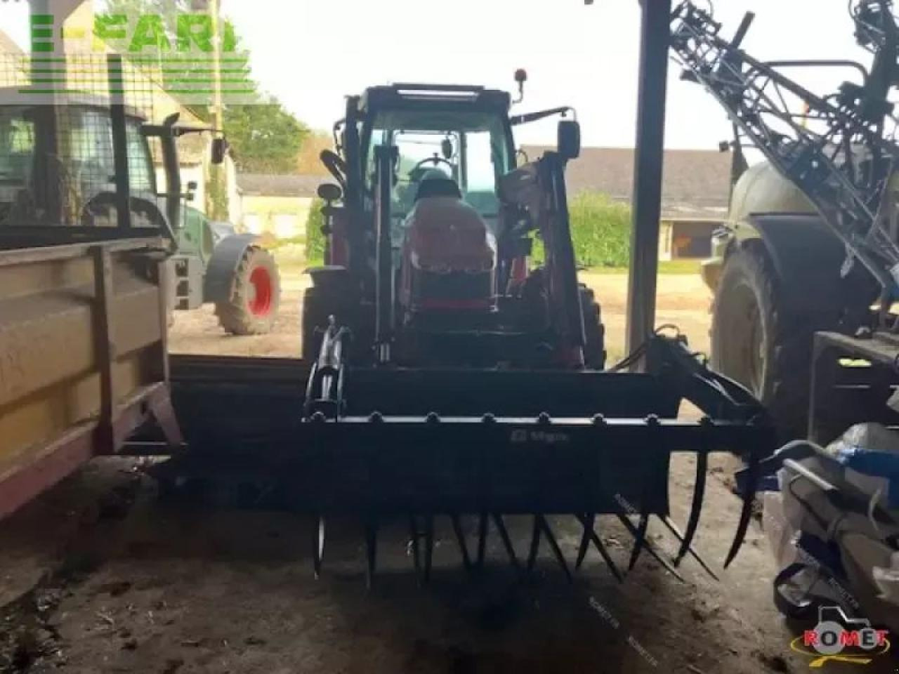 Massey Ferguson 5609 d4 es Essential - Τρακτέρ: φωτογραφία 3 Massey Ferguson 5609 d4 es Essential - Τρακτέρ: φωτογραφία 3