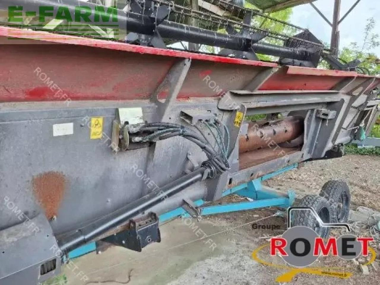 Massey Ferguson 7270 - Θεριζοαλωνιστική μηχανή: φωτογραφία 3 Massey Ferguson 7270 - Θεριζοαλωνιστική μηχανή: φωτογραφία 3