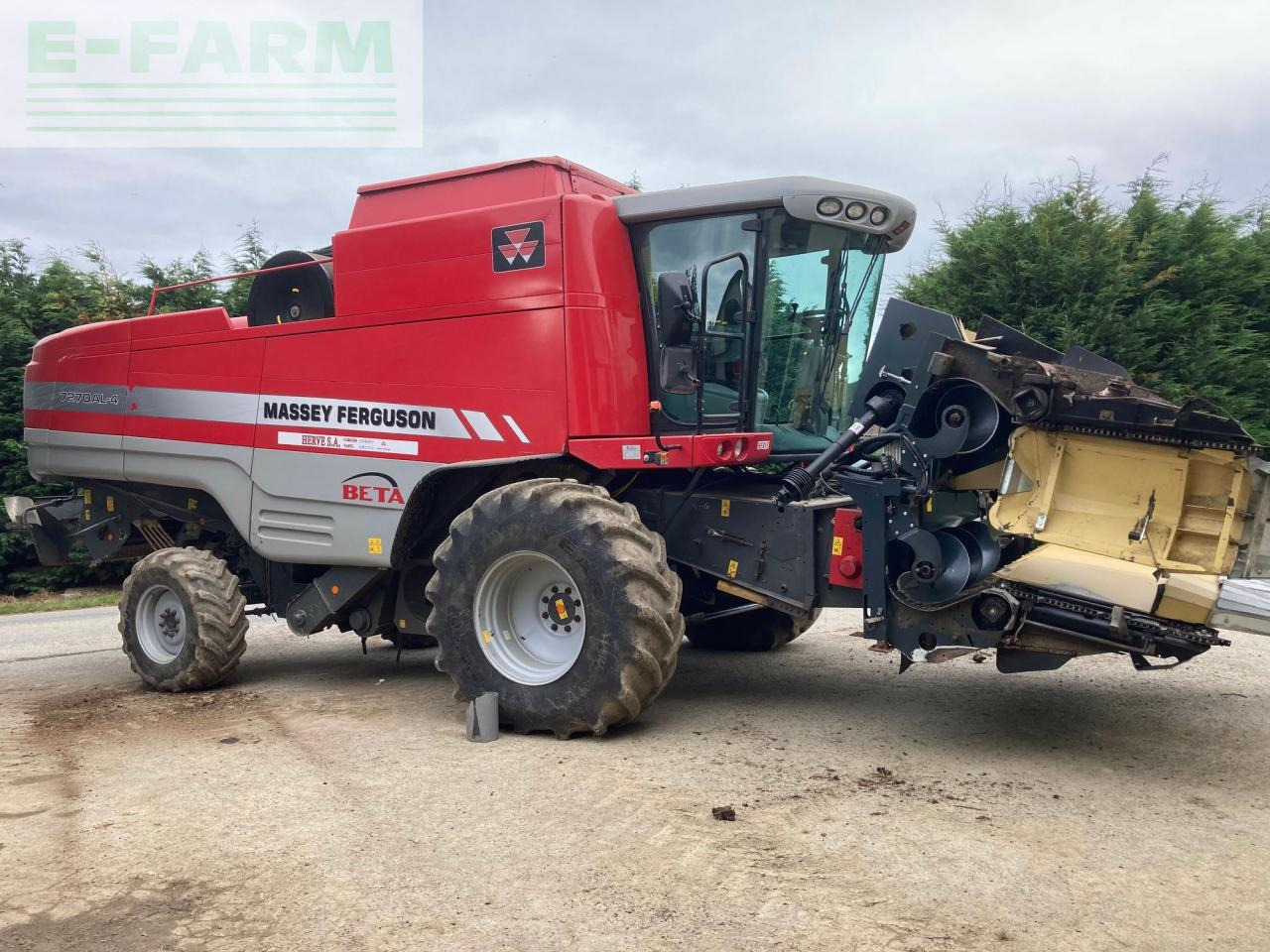 Massey Ferguson 7270 - Θεριζοαλωνιστική μηχανή: φωτογραφία 3 Massey Ferguson 7270 - Θεριζοαλωνιστική μηχανή: φωτογραφία 3