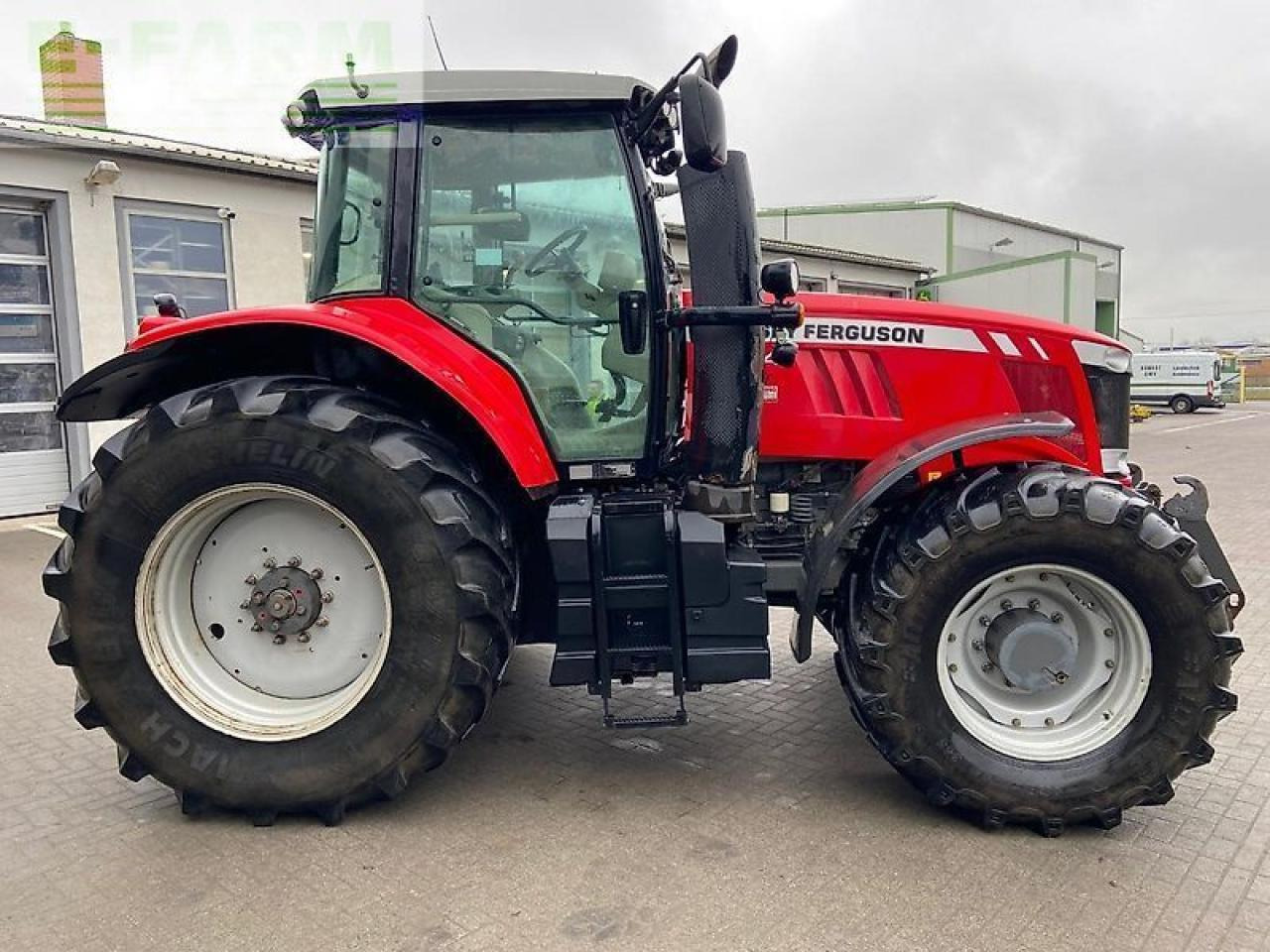 Massey Ferguson 7624 - Τρακτέρ: φωτογραφία 4 Massey Ferguson 7624 - Τρακτέρ: φωτογραφία 4