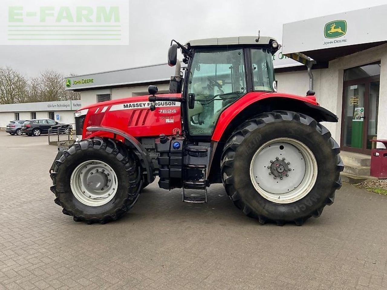 Massey Ferguson 7624 - Τρακτέρ: φωτογραφία 2 Massey Ferguson 7624 - Τρακτέρ: φωτογραφία 2