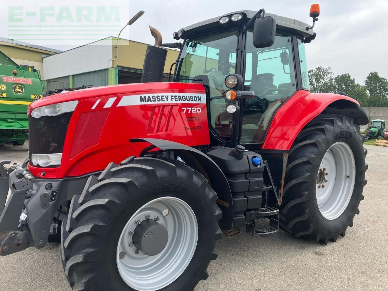 Massey Ferguson 7720 - Τρακτέρ: φωτογραφία 1 Massey Ferguson 7720 - Τρακτέρ: φωτογραφία 1