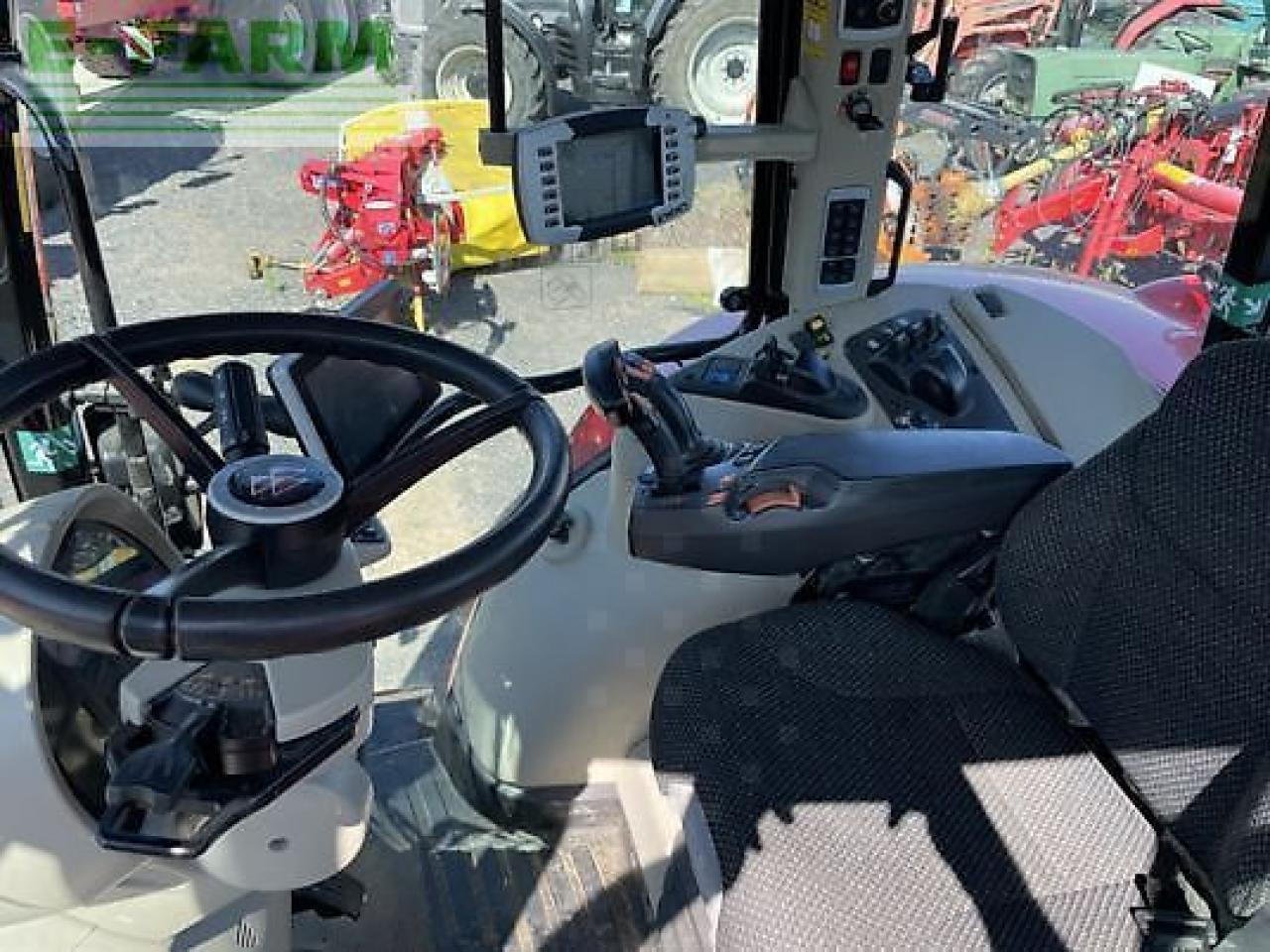 Massey Ferguson 7720s - Τρακτέρ: φωτογραφία 5 Massey Ferguson 7720s - Τρακτέρ: φωτογραφία 5
