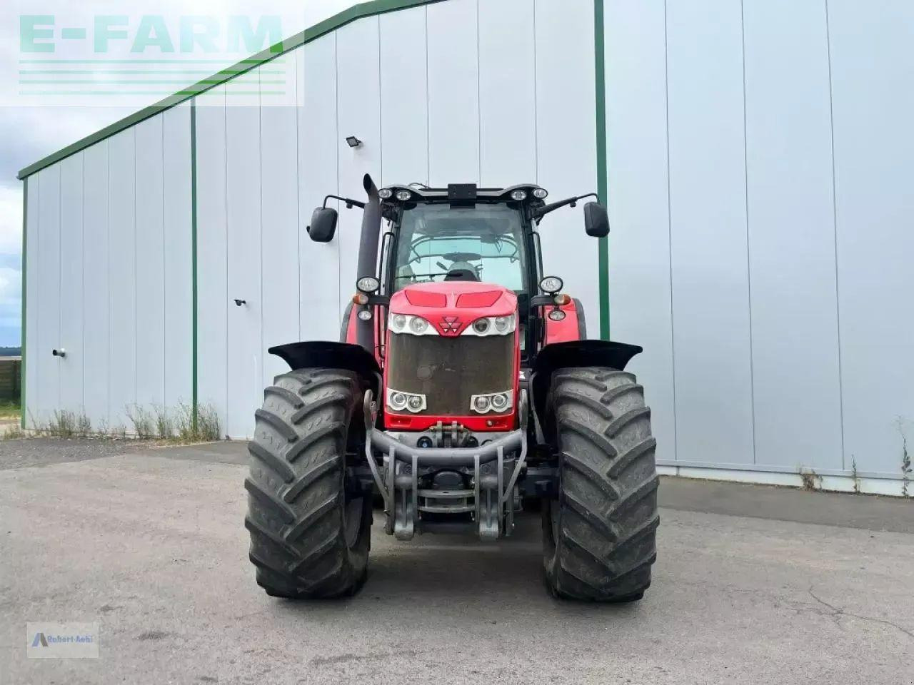 Massey Ferguson 8690 - Τρακτέρ: φωτογραφία 2 Massey Ferguson 8690 - Τρακτέρ: φωτογραφία 2