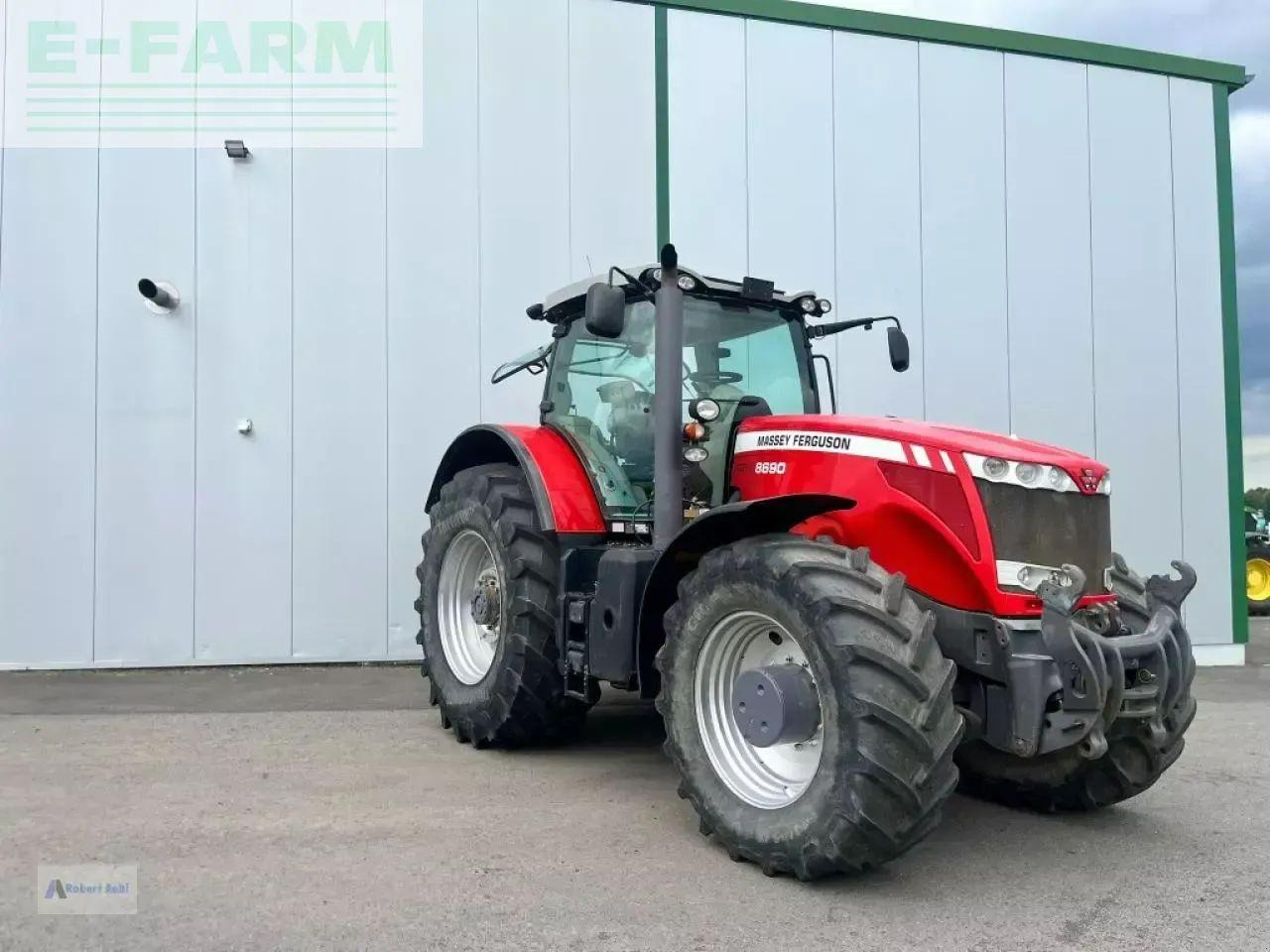 Massey Ferguson 8690 - Τρακτέρ: φωτογραφία 3 Massey Ferguson 8690 - Τρακτέρ: φωτογραφία 3