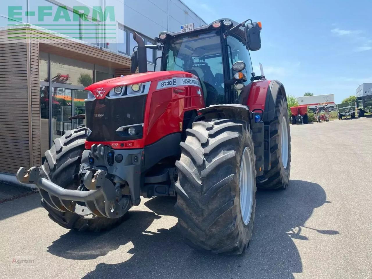 Massey Ferguson 8740 s dyna vt exclusive Exclusive - Τρακτέρ: φωτογραφία 4 Massey Ferguson 8740 s dyna vt exclusive Exclusive - Τρακτέρ: φωτογραφία 4