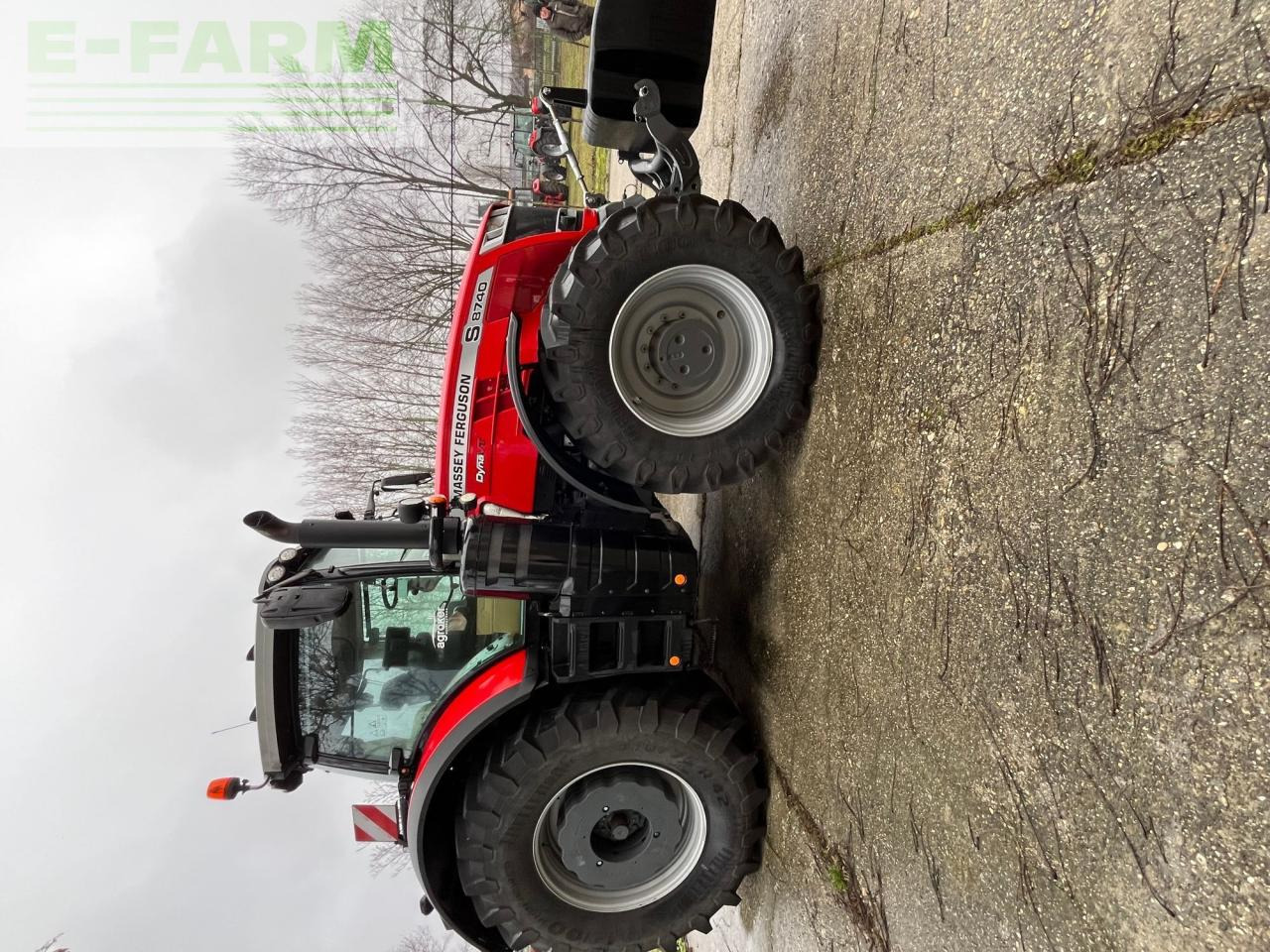 Massey Ferguson 8740S Dyna-VT - Τρακτέρ: φωτογραφία 1 Massey Ferguson 8740S Dyna-VT - Τρακτέρ: φωτογραφία 1