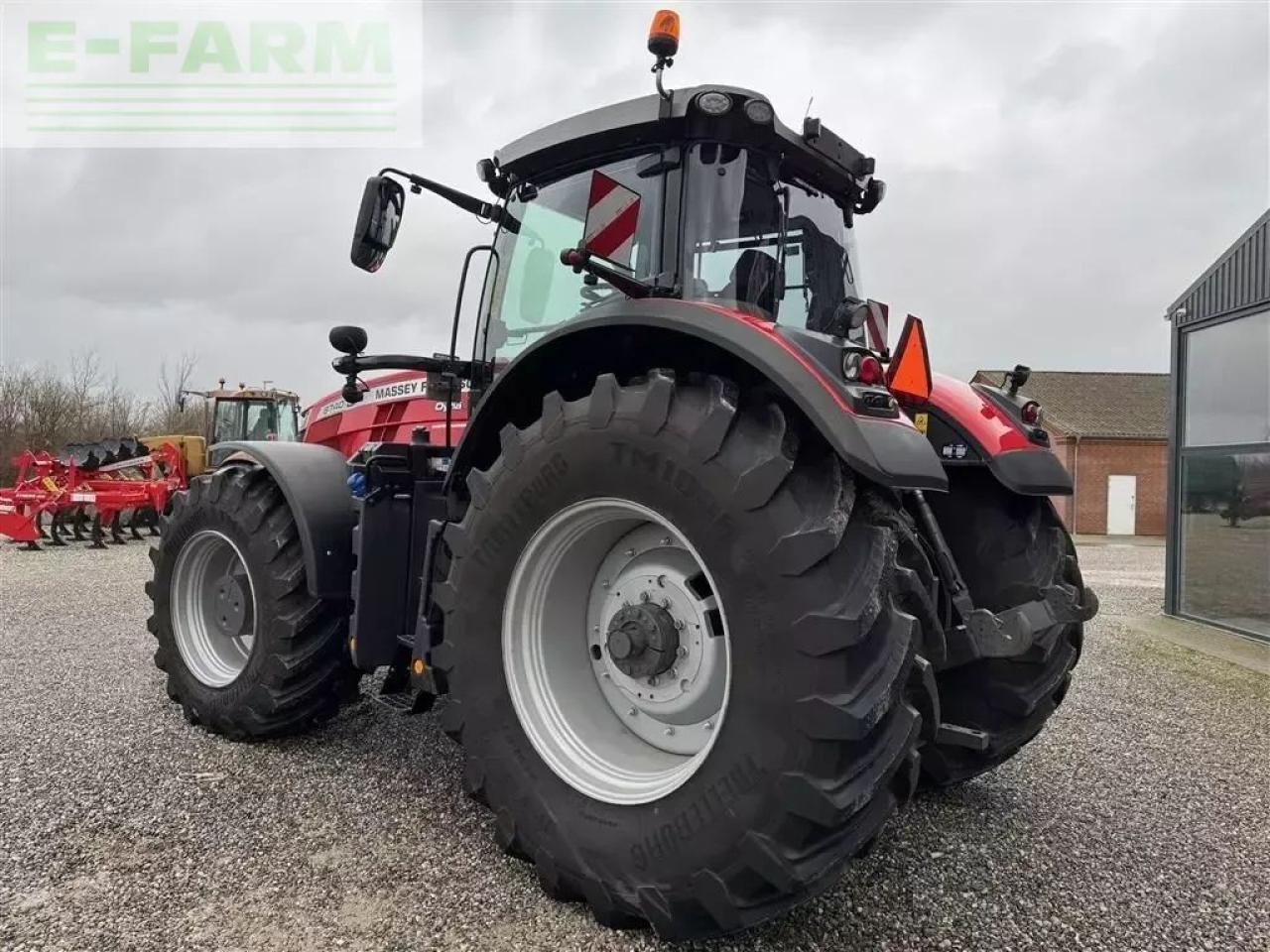 Massey Ferguson 8740s dyna vt exclusive Exclusive - Τρακτέρ: φωτογραφία 3 Massey Ferguson 8740s dyna vt exclusive Exclusive - Τρακτέρ: φωτογραφία 3