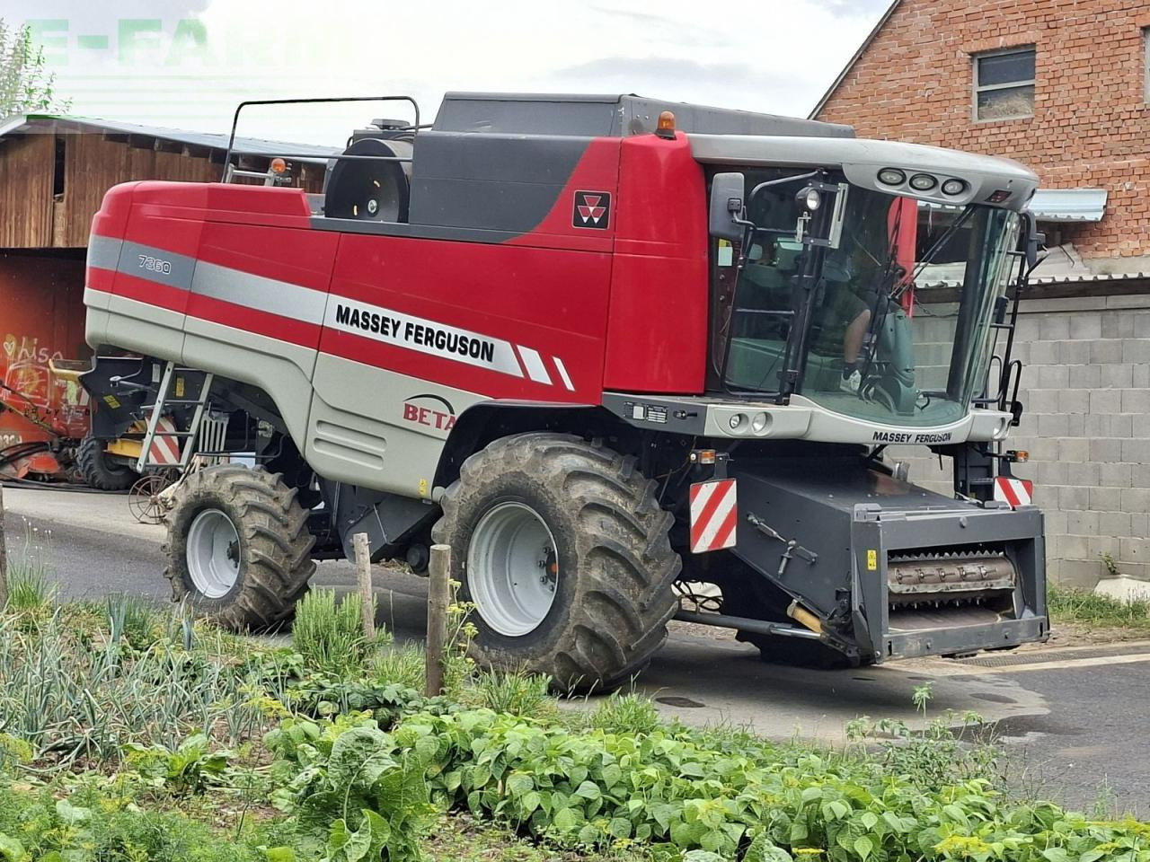 Massey Ferguson mähdrescher massey ferguson 7360 beta - Θεριζοαλωνιστική μηχανή: φωτογραφία 1 Massey Ferguson mähdrescher massey ferguson 7360 beta - Θεριζοαλωνιστική μηχανή: φωτογραφία 1