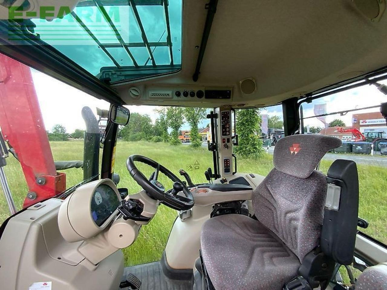 Massey Ferguson mf 5613 dyna6 efficient Efficient - Τρακτέρ: φωτογραφία 4 Massey Ferguson mf 5613 dyna6 efficient Efficient - Τρακτέρ: φωτογραφία 4