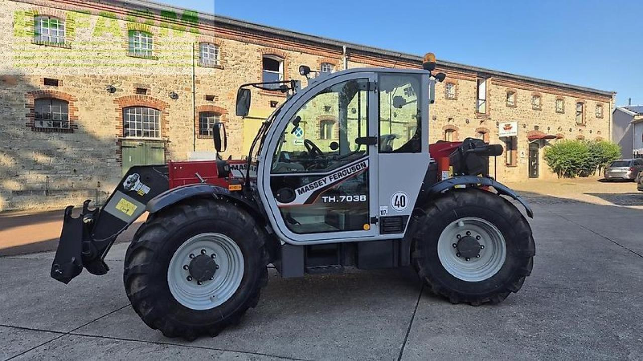 Massey Ferguson th.7038 - Τηλεσκοπικός φορτωτής: φωτογραφία 2 Massey Ferguson th.7038 - Τηλεσκοπικός φορτωτής: φωτογραφία 2