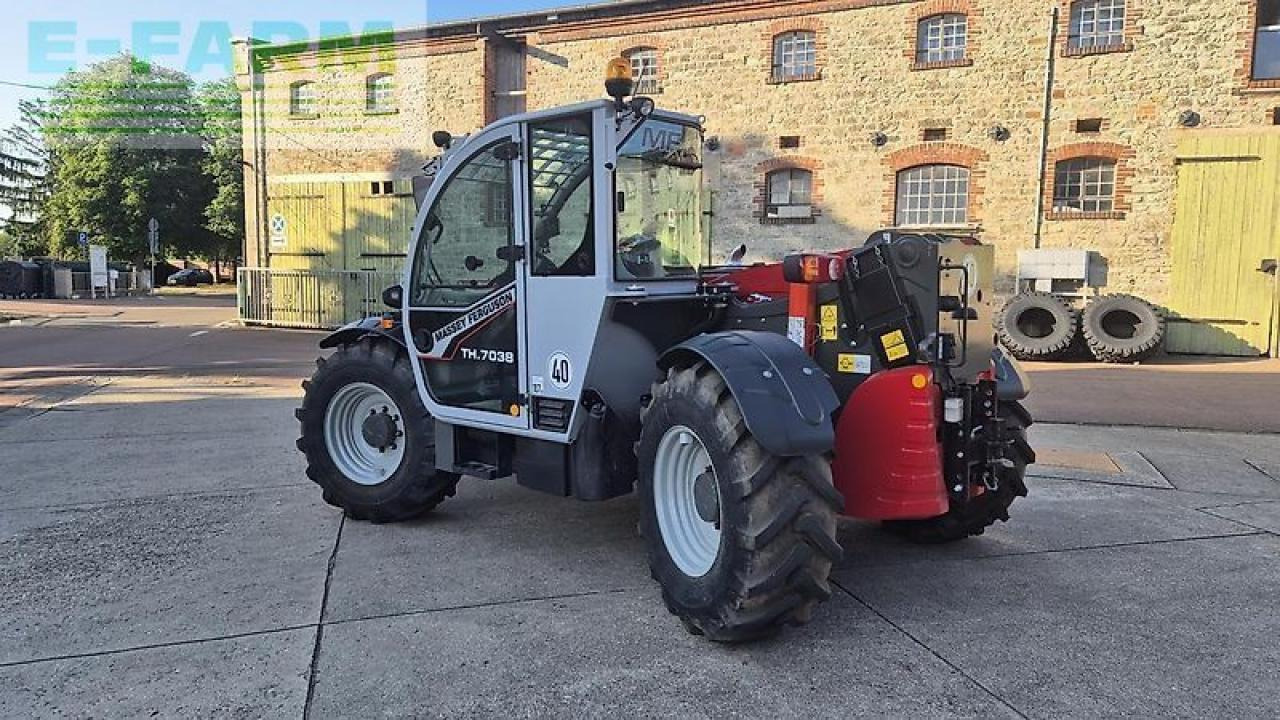 Massey Ferguson th.7038 - Τηλεσκοπικός φορτωτής: φωτογραφία 3 Massey Ferguson th.7038 - Τηλεσκοπικός φορτωτής: φωτογραφία 3