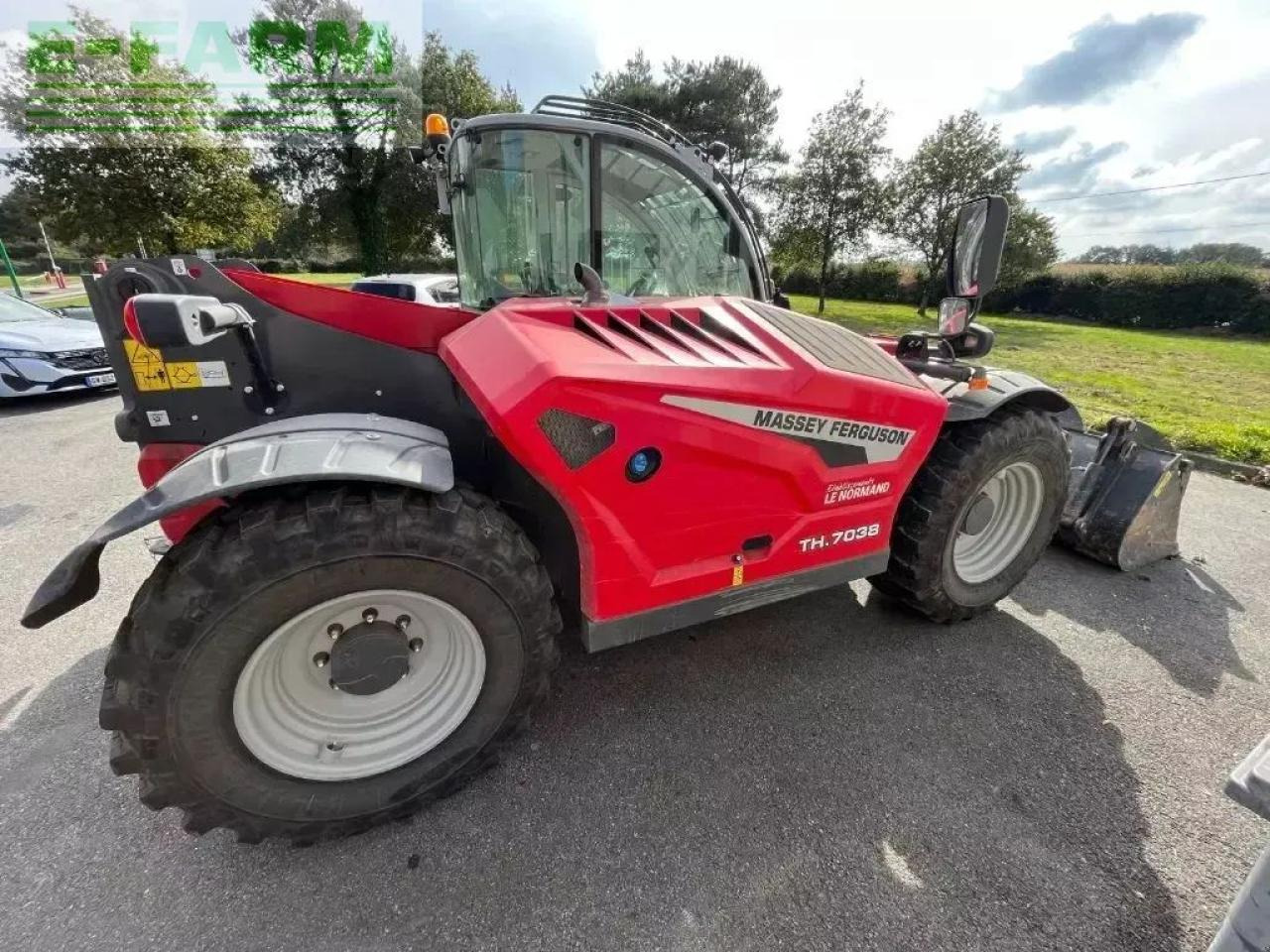 Massey Ferguson th7038 - Τηλεσκοπικός φορτωτής: φωτογραφία 1 Massey Ferguson th7038 - Τηλεσκοπικός φορτωτής: φωτογραφία 1