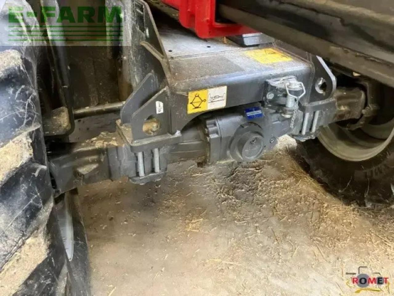 Massey Ferguson th7038 - Τηλεσκοπικός φορτωτής: φωτογραφία 4 Massey Ferguson th7038 - Τηλεσκοπικός φορτωτής: φωτογραφία 4