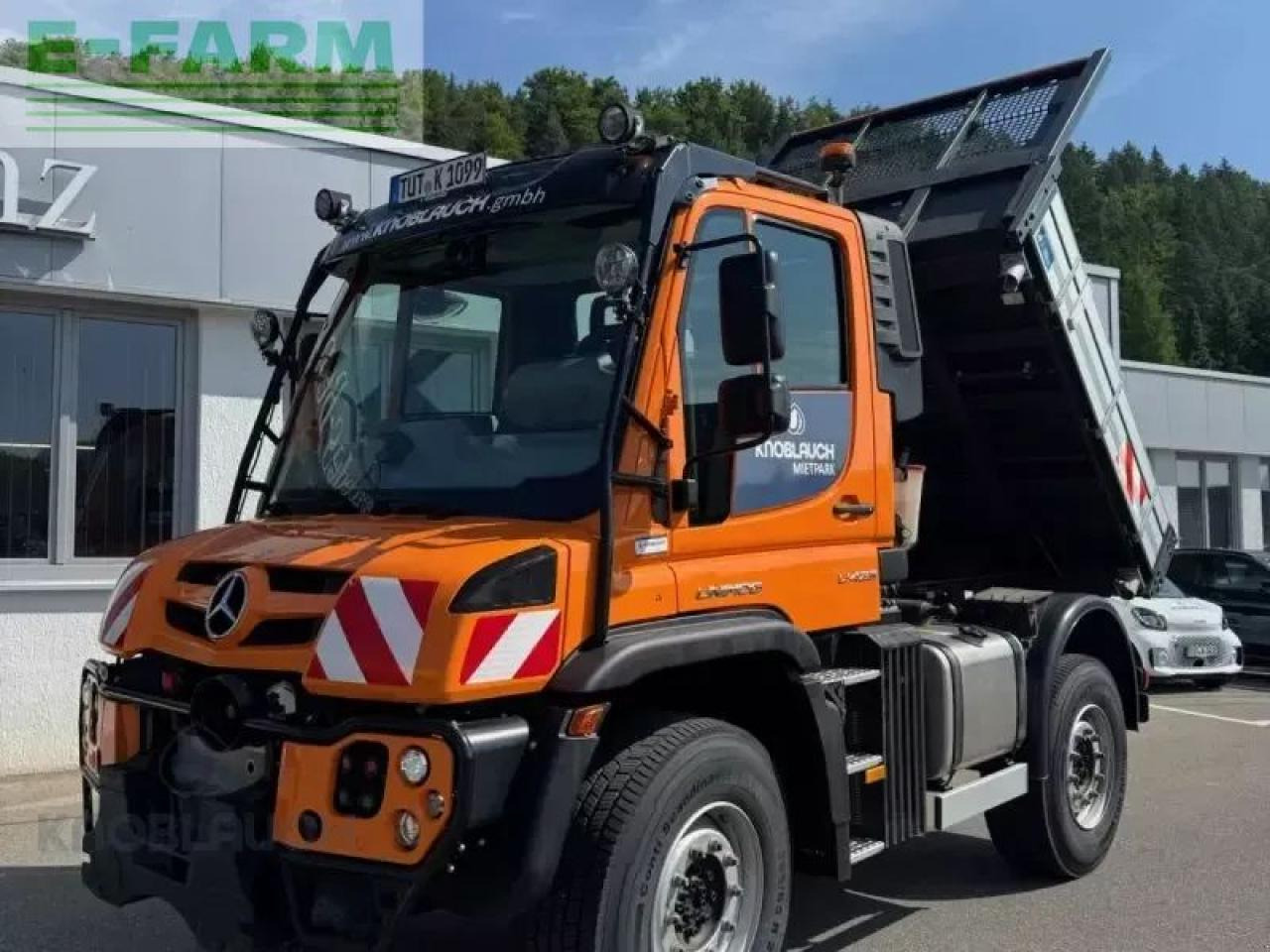 Mercedes-Benz u423 - Τρακτέρ: φωτογραφία 1 Mercedes-Benz u423 - Τρακτέρ: φωτογραφία 1
