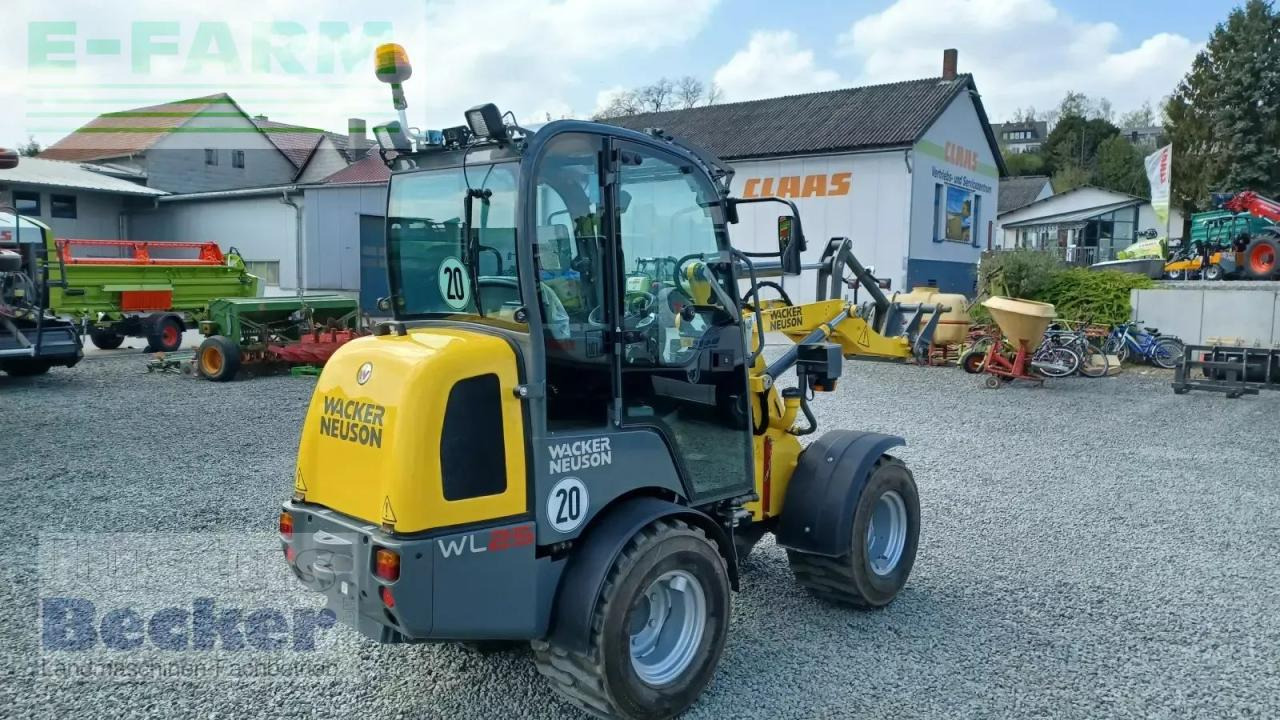 Neuson wl 25 - Ελαστιχοφόρος φορτωτής: φωτογραφία 4 Neuson wl 25 - Ελαστιχοφόρος φορτωτής: φωτογραφία 4