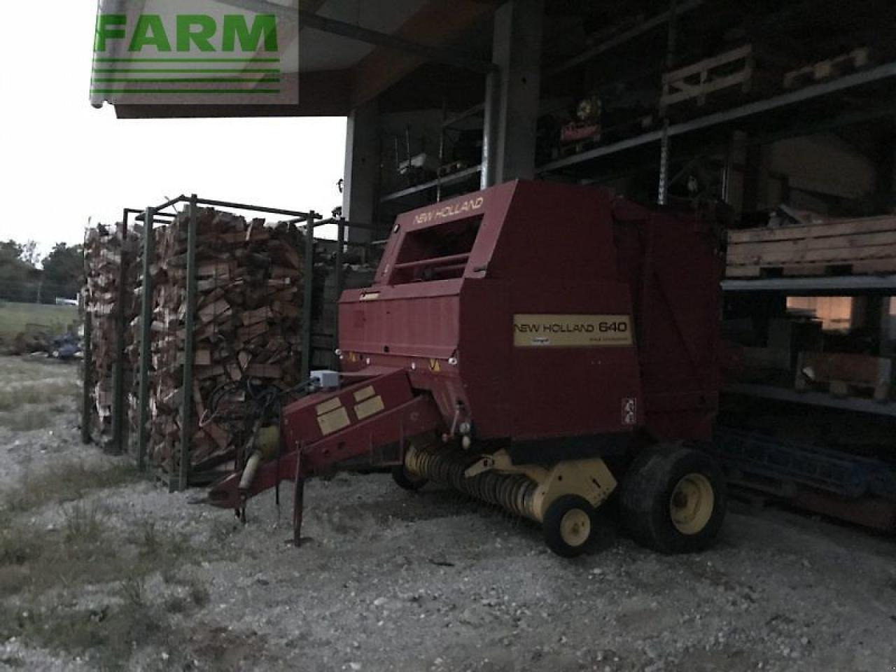 New Holland 640 B Bale Command - Χορτοδετική μηχανή τετράγωνες μπάλες: φωτογραφία 2 New Holland 640 B Bale Command - Χορτοδετική μηχανή τετράγωνες μπάλες: φωτογραφία 2