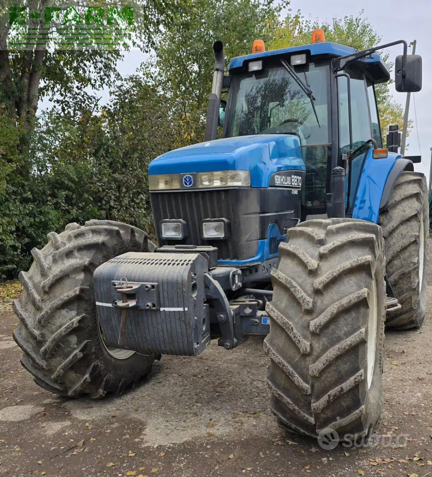 New Holland 8870 - Τρακτέρ: φωτογραφία 1 New Holland 8870 - Τρακτέρ: φωτογραφία 1