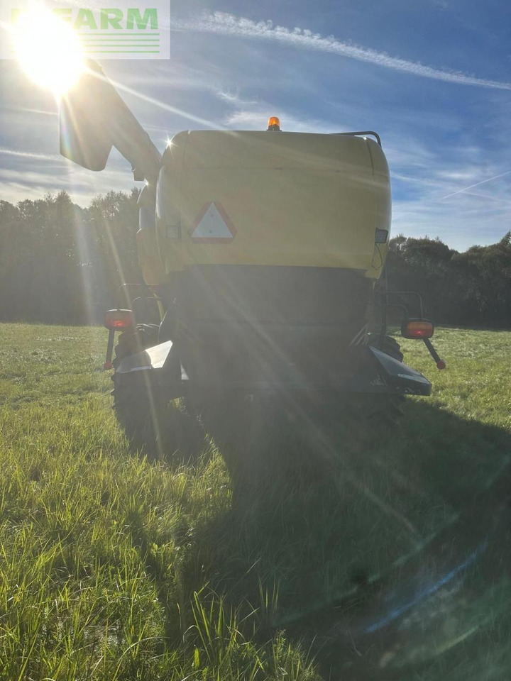 New Holland CX 8080 - Θεριζοαλωνιστική μηχανή: φωτογραφία 5 New Holland CX 8080 - Θεριζοαλωνιστική μηχανή: φωτογραφία 5