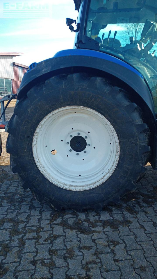Τρακτέρ New Holland T5.140 AC AC: φωτογραφία 21