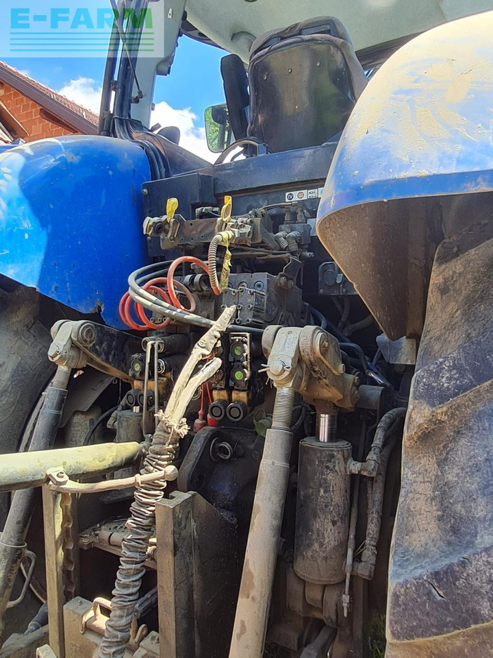 New Holland T7050 - Τρακτέρ: φωτογραφία 2 New Holland T7050 - Τρακτέρ: φωτογραφία 2