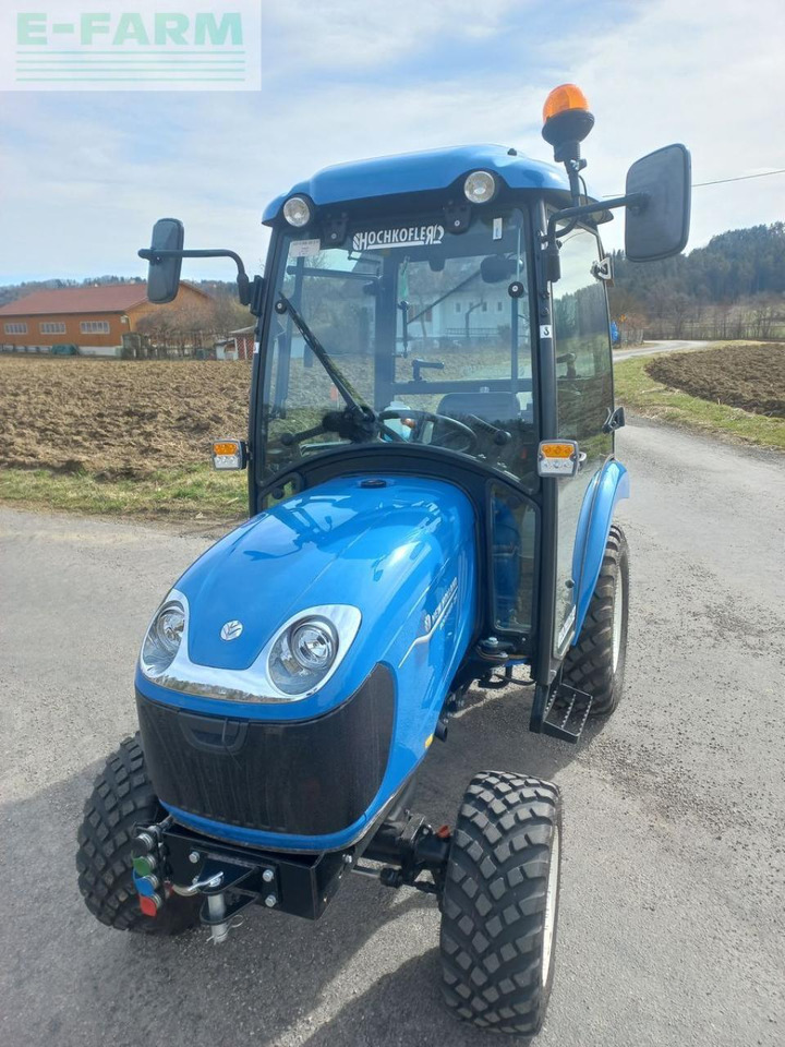 New Holland boomer 25 - Τρακτέρ: φωτογραφία 5 New Holland boomer 25 - Τρακτέρ: φωτογραφία 5