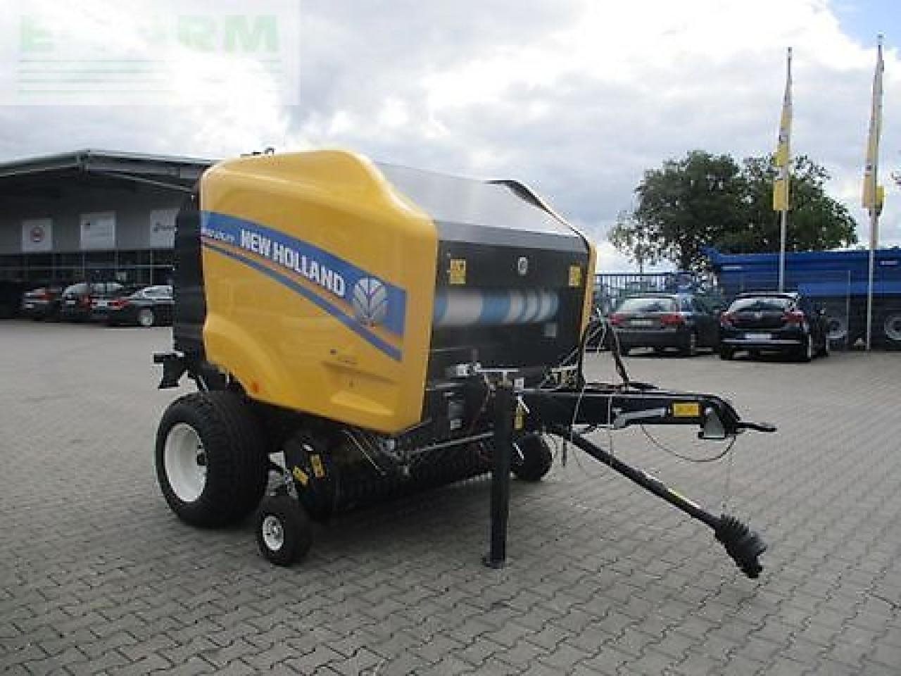 New Holland br 150 utility - Χορτοδετική μηχανή τετράγωνες μπάλες: φωτογραφία 4 New Holland br 150 utility - Χορτοδετική μηχανή τετράγωνες μπάλες: φωτογραφία 4