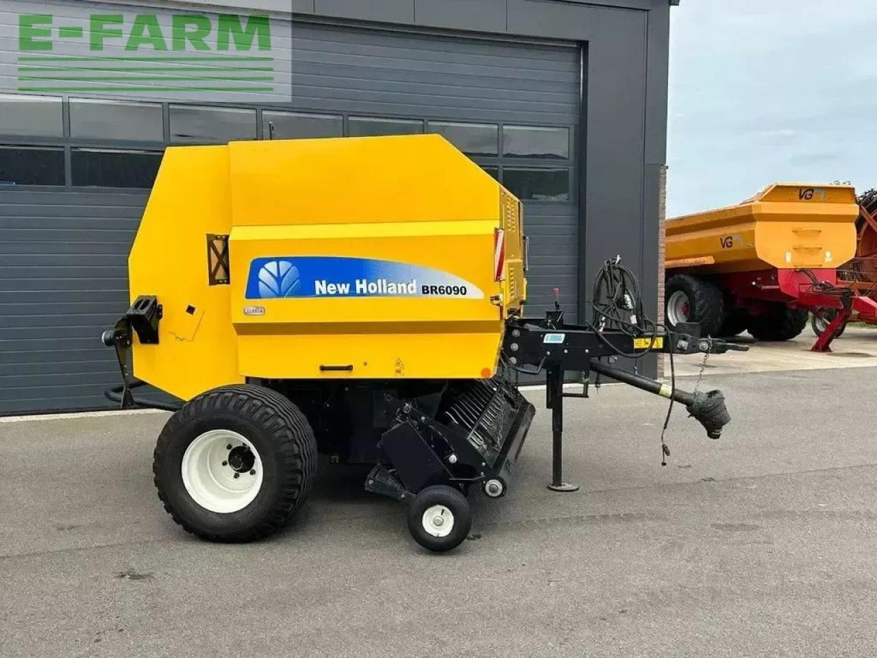 New Holland br6090 balenpers - Χορτοδετική μηχανή τετράγωνες μπάλες: φωτογραφία 2 New Holland br6090 balenpers - Χορτοδετική μηχανή τετράγωνες μπάλες: φωτογραφία 2