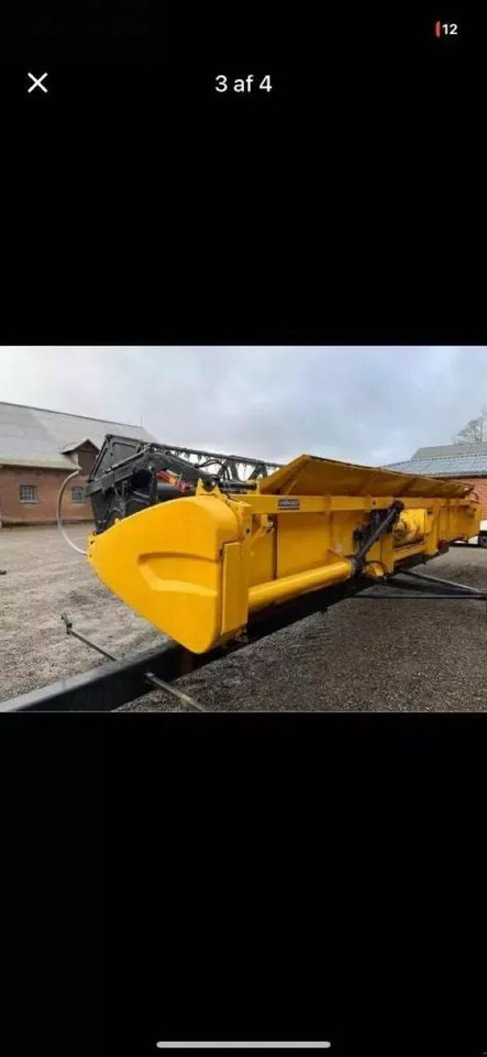 New Holland cr 9080 - Θεριζοαλωνιστική μηχανή: φωτογραφία 3 New Holland cr 9080 - Θεριζοαλωνιστική μηχανή: φωτογραφία 3