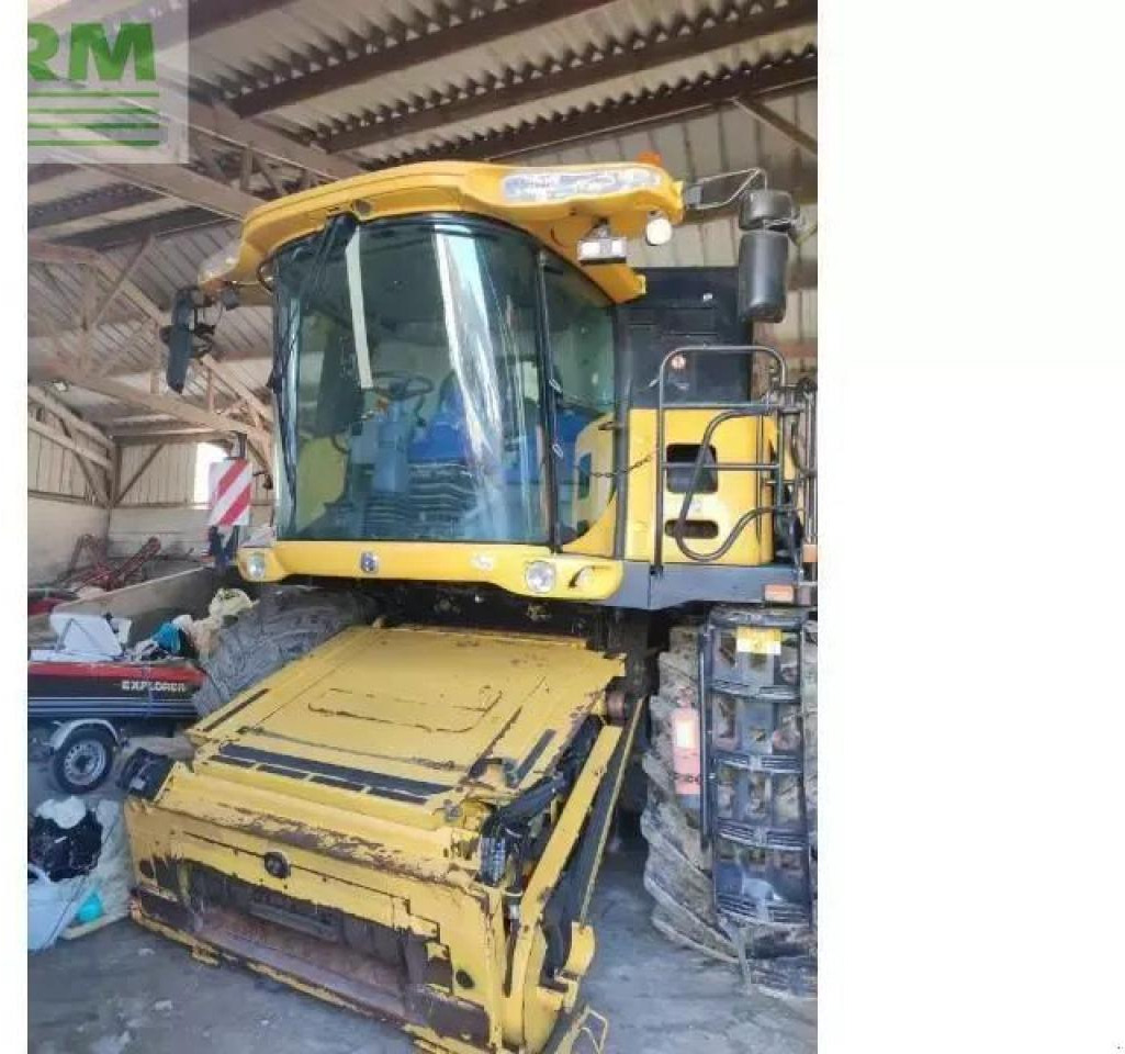 New Holland cr9070 - Θεριζοαλωνιστική μηχανή: φωτογραφία 1 New Holland cr9070 - Θεριζοαλωνιστική μηχανή: φωτογραφία 1