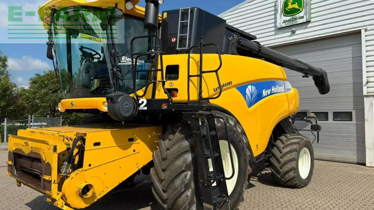 New Holland cr9090 cr9090 - Θεριζοαλωνιστική μηχανή: φωτογραφία 1 New Holland cr9090 cr9090 - Θεριζοαλωνιστική μηχανή: φωτογραφία 1