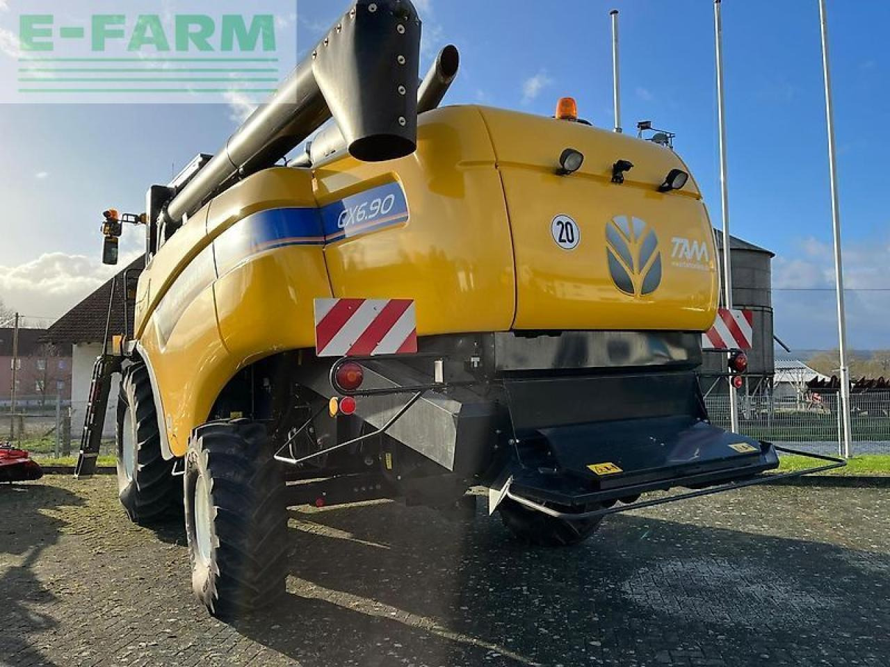 Θεριζοαλωνιστική μηχανή New Holland cx 6.90 schüttler + 25ft sw + sww: φωτογραφία 7