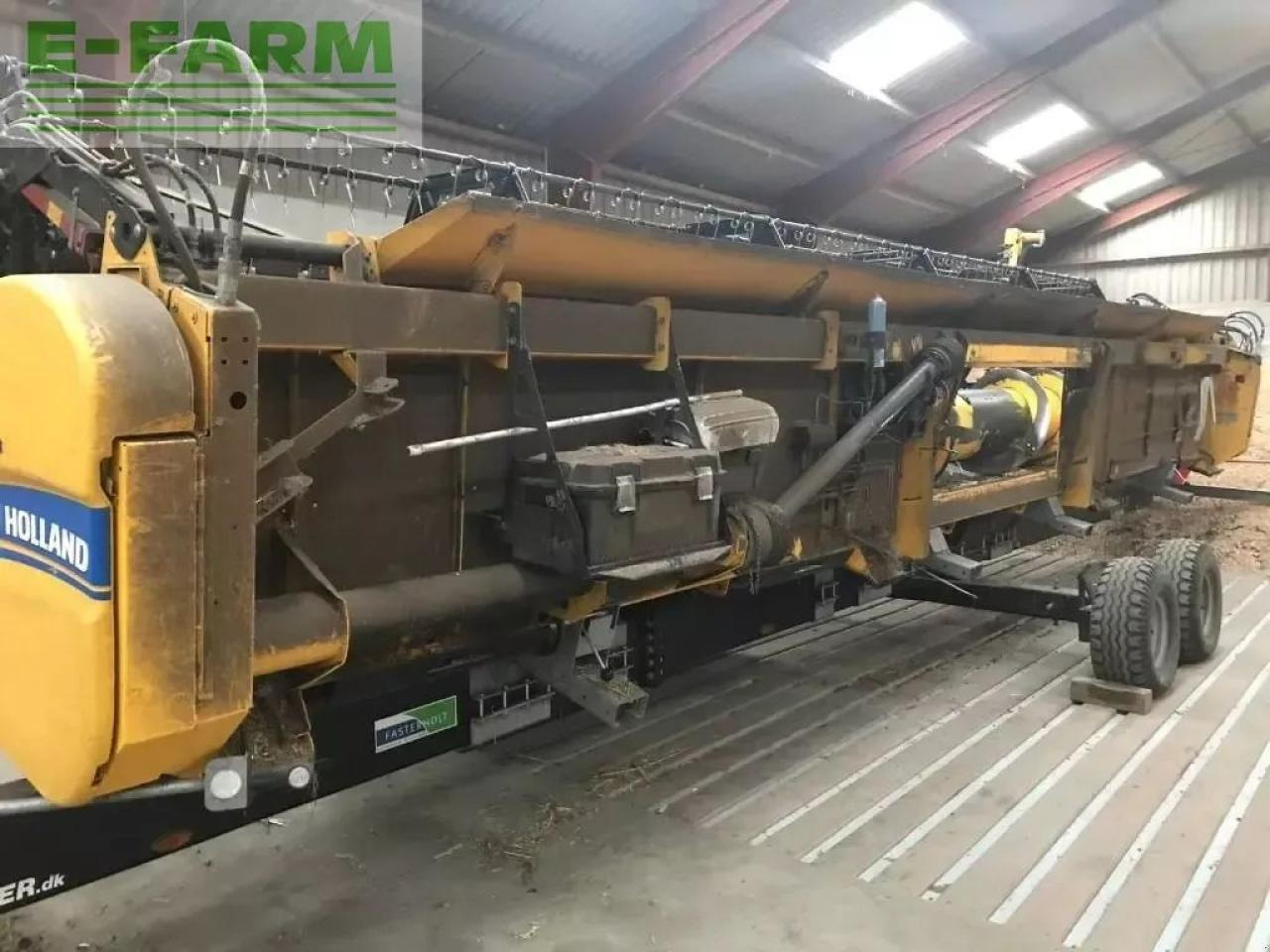 Θεριζοαλωνιστική μηχανή New Holland cx 8.90 slh: φωτογραφία 10