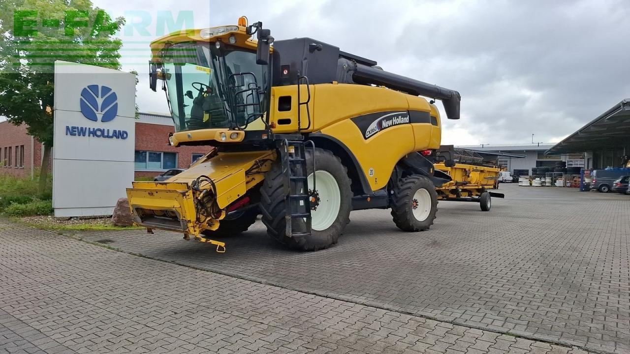 New Holland cx 860 / cx860 4x4 allrad - Θεριζοαλωνιστική μηχανή: φωτογραφία 1 New Holland cx 860 / cx860 4x4 allrad - Θεριζοαλωνιστική μηχανή: φωτογραφία 1