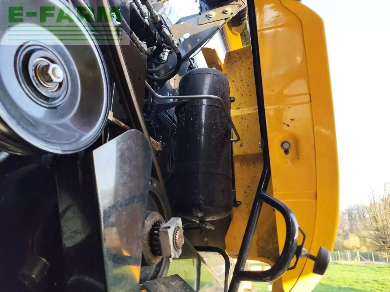 Θεριζοαλωνιστική μηχανή New Holland cx8.80smarttrax: φωτογραφία 6