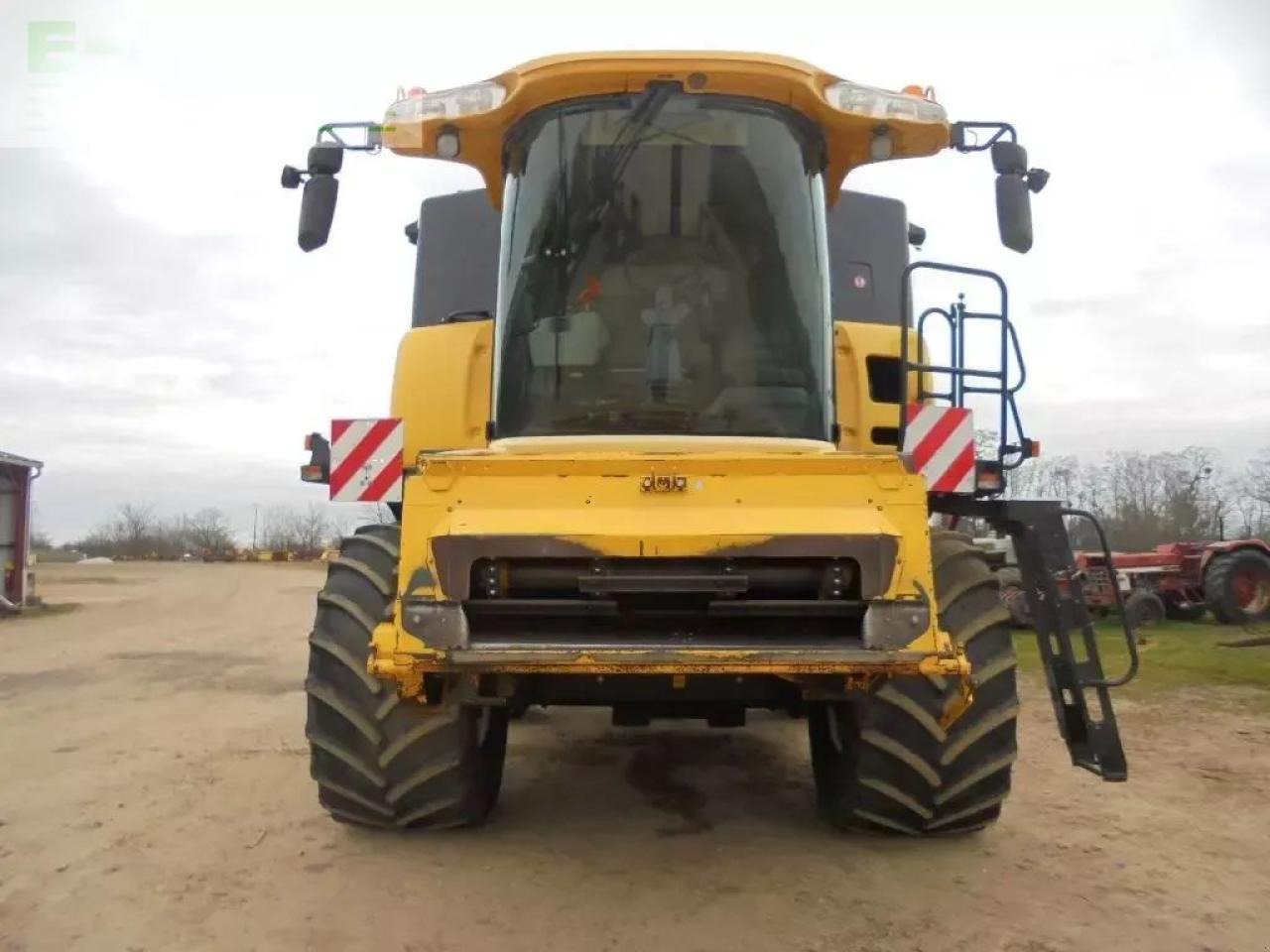 New Holland cx860sl - Θεριζοαλωνιστική μηχανή: φωτογραφία 3 New Holland cx860sl - Θεριζοαλωνιστική μηχανή: φωτογραφία 3