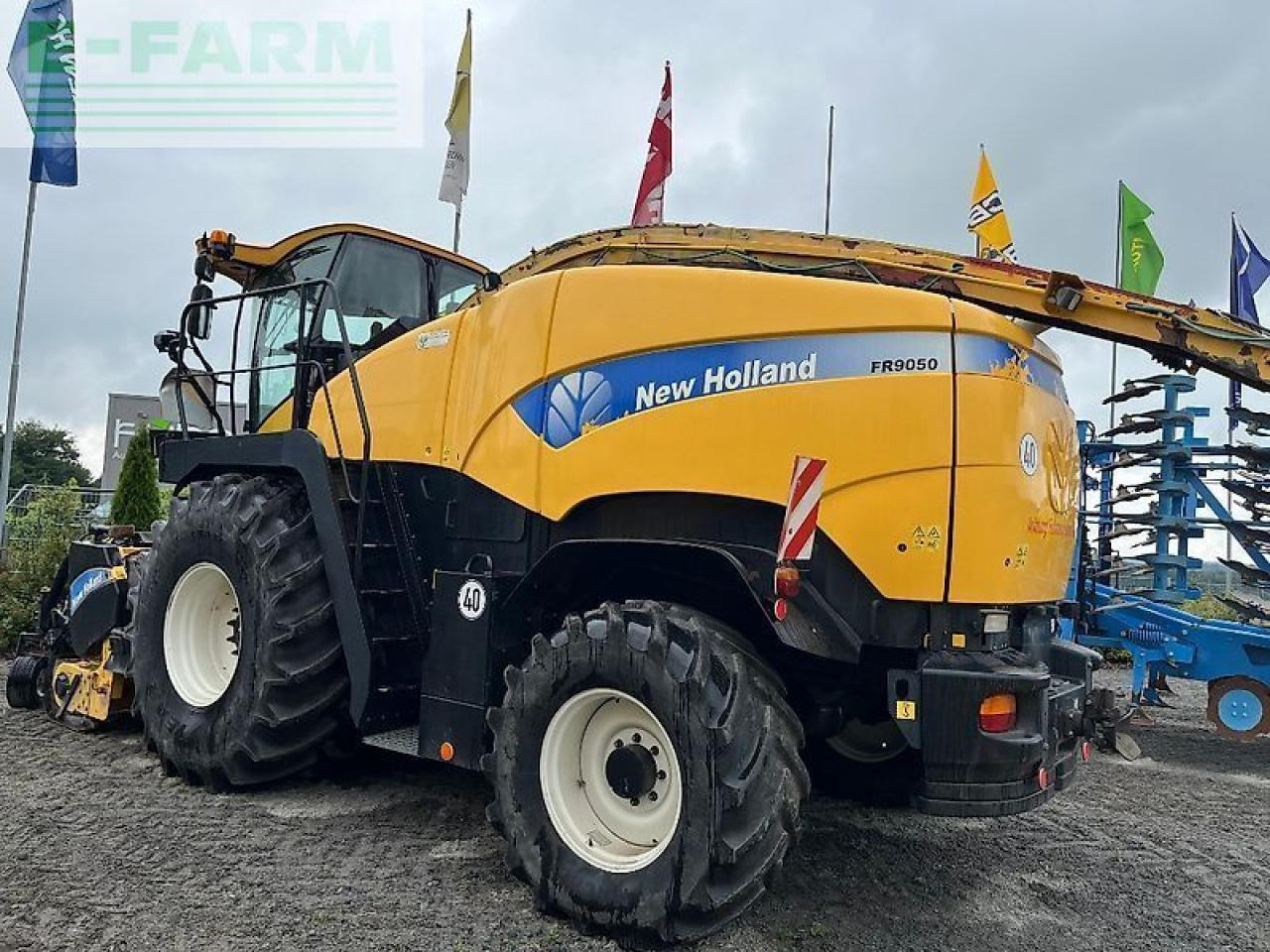 Ενσιρωτική μηχανή New Holland fr 9050: φωτογραφία 6