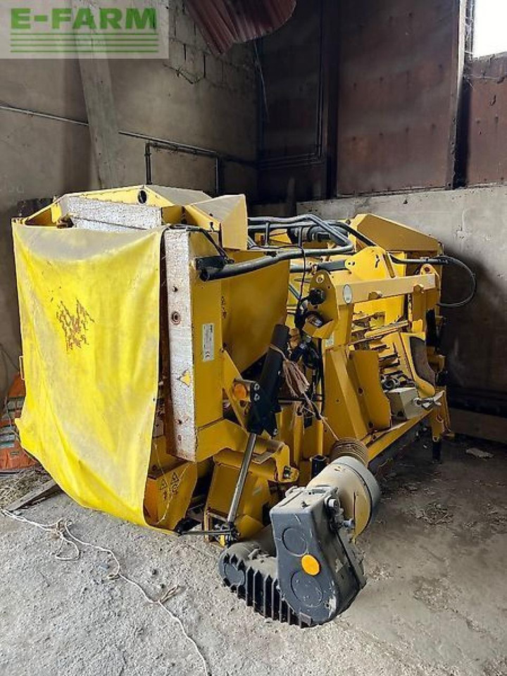 Ενσιρωτική μηχανή New Holland fr 9050: φωτογραφία 9