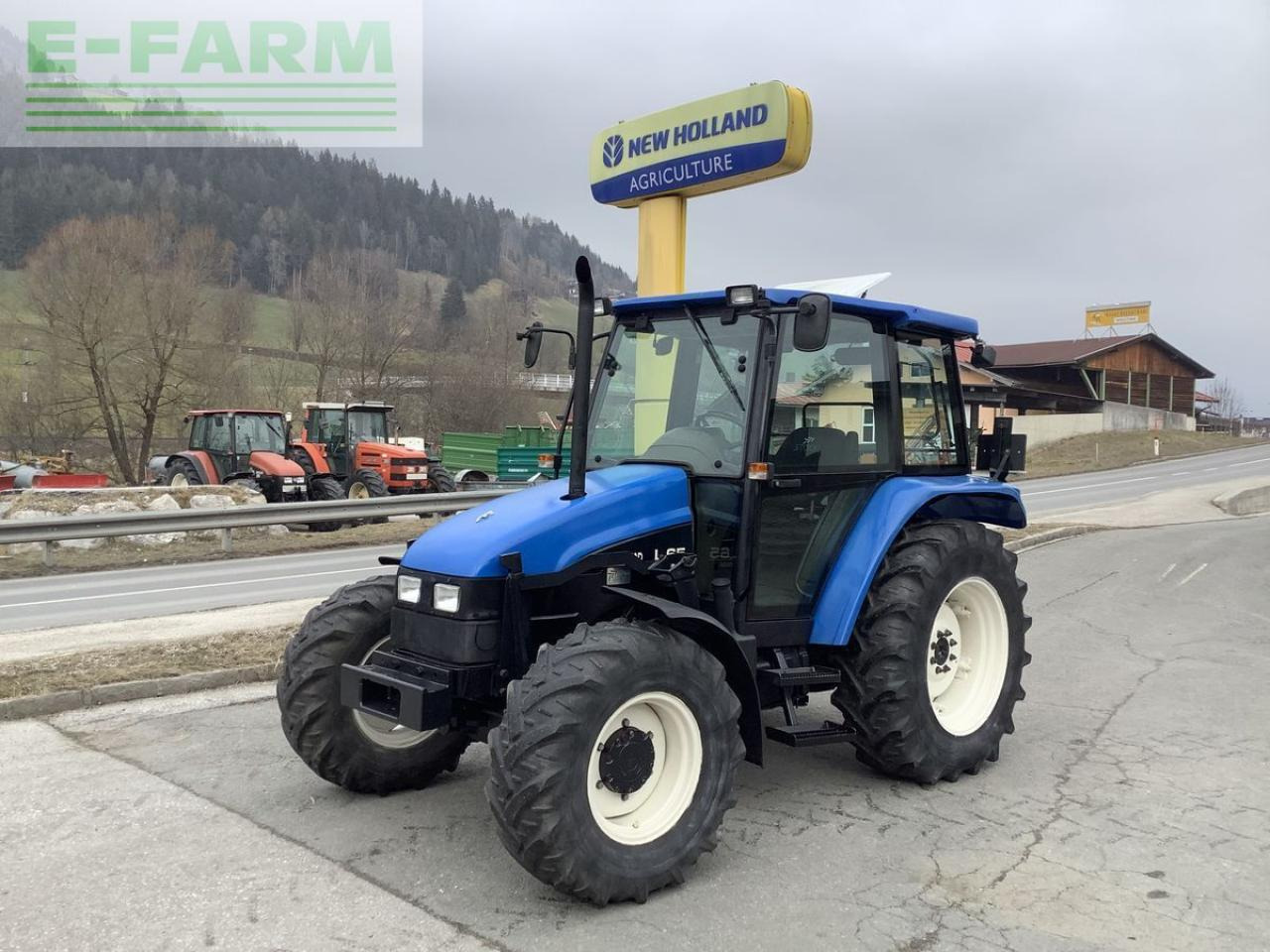 New Holland l 65 dt / 4835 de luxe - Τρακτέρ: φωτογραφία 1 New Holland l 65 dt / 4835 de luxe - Τρακτέρ: φωτογραφία 1