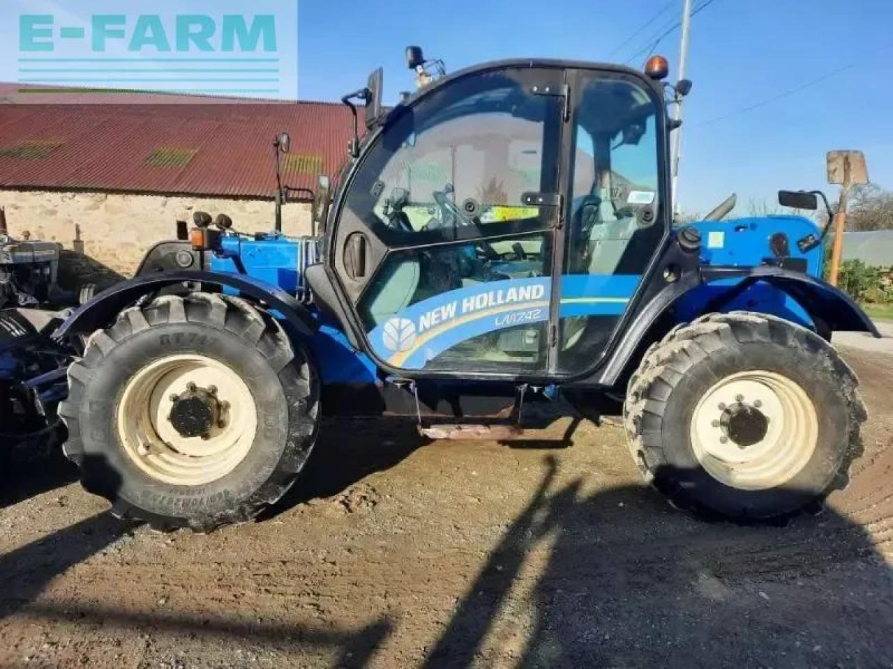 New Holland lm7-42 - Τηλεσκοπικός φορτωτής: φωτογραφία 3 New Holland lm7-42 - Τηλεσκοπικός φορτωτής: φωτογραφία 3